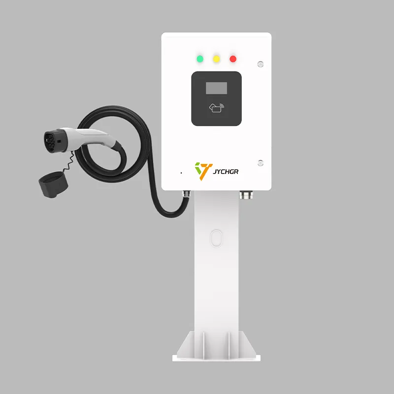 Однопистолетная стойковая зарядная станция постоянного тока 40 кВт (1)