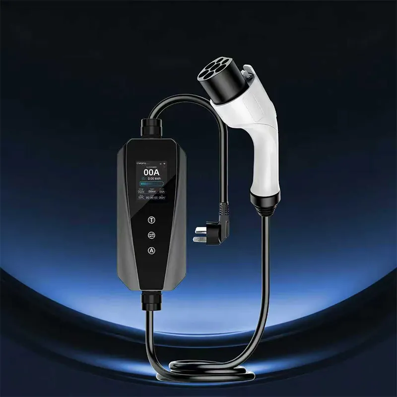 Переносная зарядная станция для электромобилей 3,5 кВт